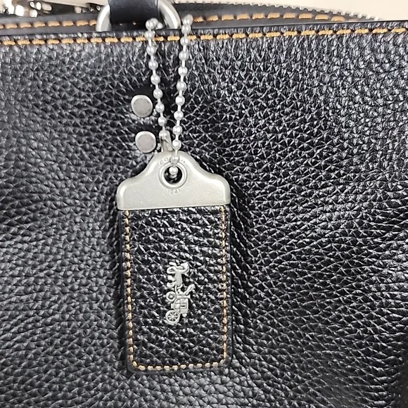 Coach 1941 Rogue Brief #11104 - Picture 3 of 17